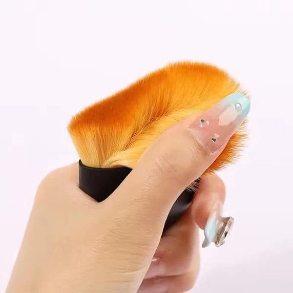 Compact Cleaning Brush